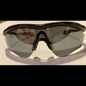 OAKLEY SUNGLASSES M2 
BLACK IRIDIUM POLARIZED